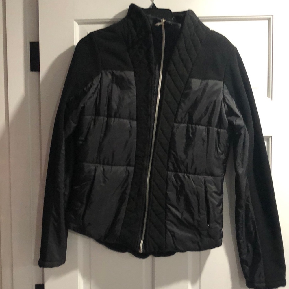 Lululemon black jacket